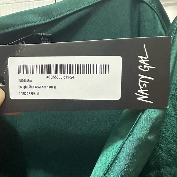 NWT Nasty Gal Emerald Satin Mini Dress‎ - Picture 4 of 7